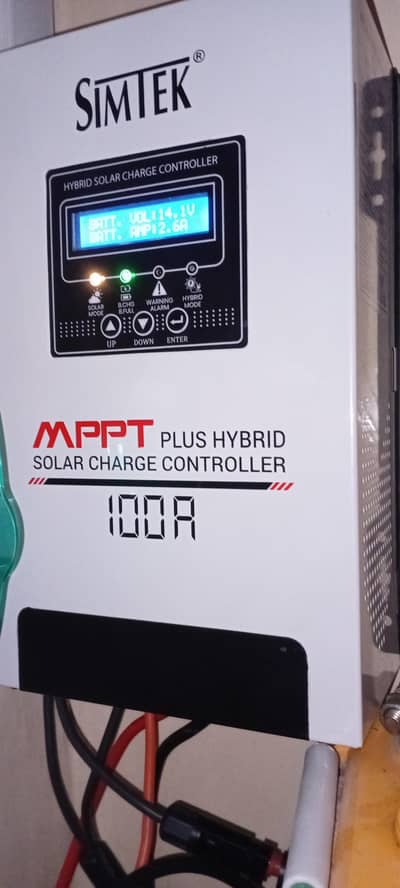 SIMTEK 100A MPPT Hybrid