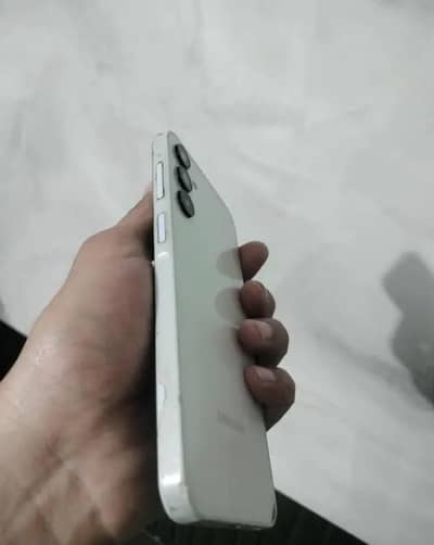 Samsung A15  White 6/128