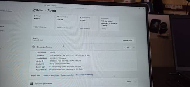 Selling my new 11th Generation Intel Core i7 Dell Laptop 10/10