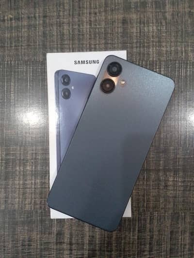 Samsung Galaxy A06 10/10 condition