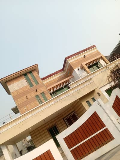 Luxurious Upper Portion | 1 Kanal | Phase 6.