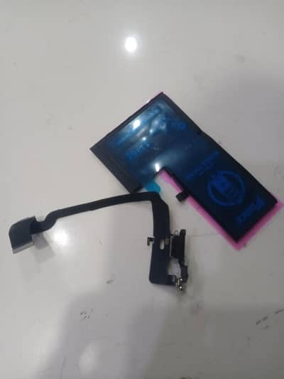 iPhone x battery charging strip available