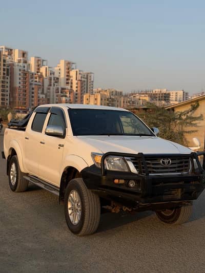 Toyota Vigo South African 4.0 SR5 Model 2013 Import & Registered 2017