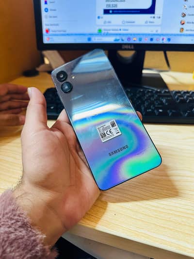 Samsung A06 RAM 6/128. . . Battery. 5000mh with Charger with Box