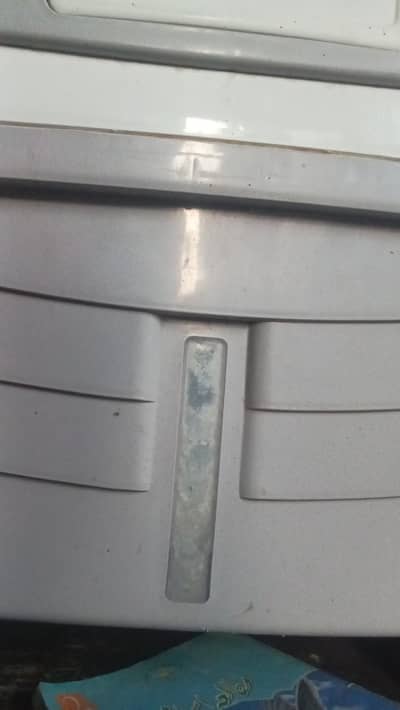 12 volt chalta hai solar plate