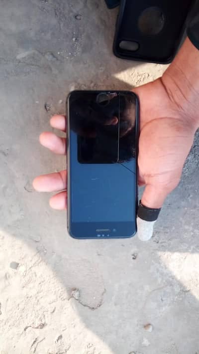 I phone 8 non pta (by pass ) water pack all ok