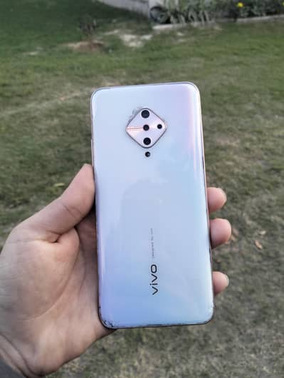 vivo y51 4+2/128 pta approved