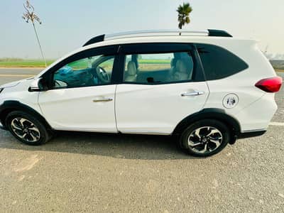 Honda BRV S full option 7 seater