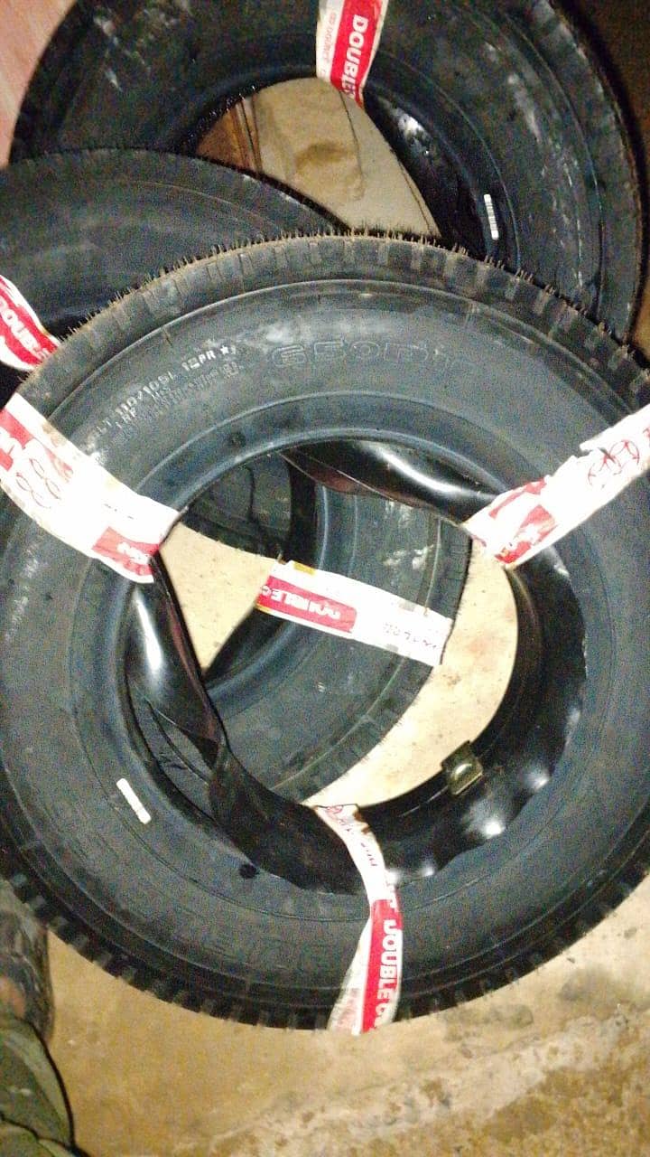 ارجنٹ سیل بس، ٹرک کے نئے ٹائر ڈیلیوری بھی دی جا سکتی ہے 1