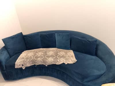 designer sofa round shap