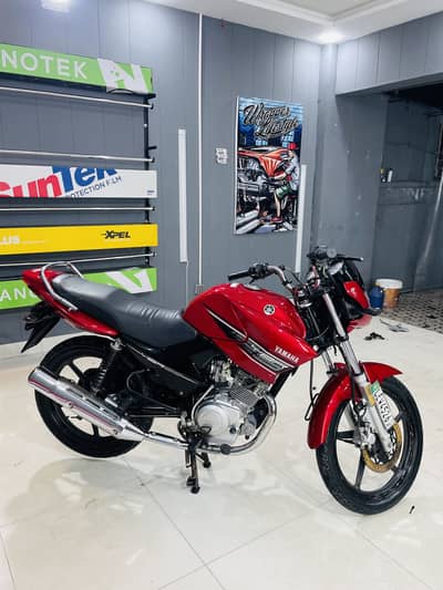 Yamaha ybr Japanese import variant low milage antique bike