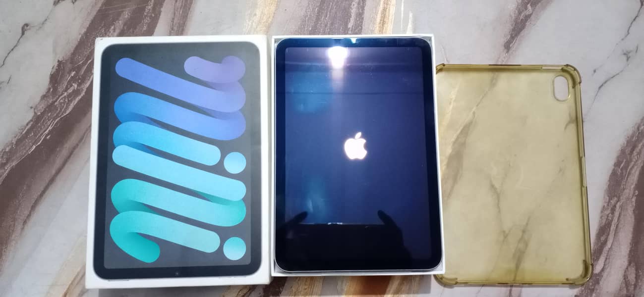 iPad Mini 6 with box 2