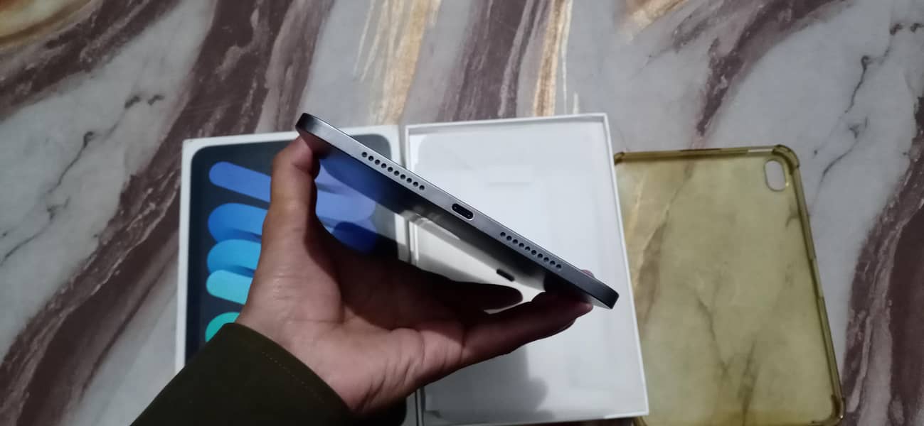 iPad Mini 6 with box 6