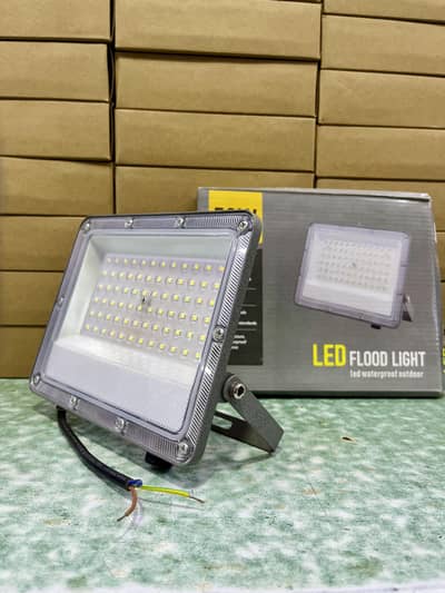 Water Proof Flood Light 100 Watt / 50 Watt / 30 Watt / Shade Fox