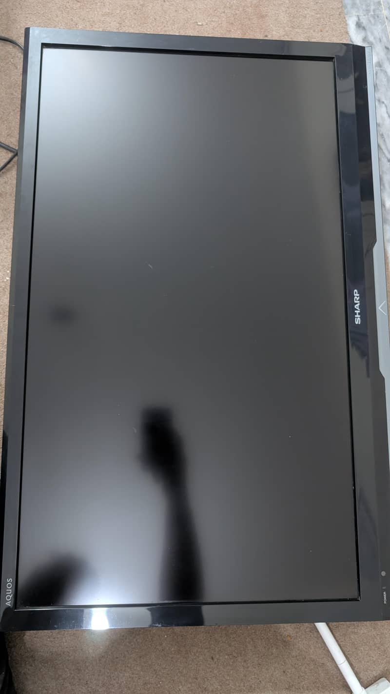Sharp Aquos 32 inch 2