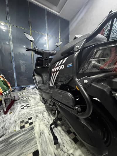 Scotty for sale electric only 15 days used at low price