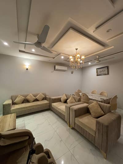 Sofa set (used but new)