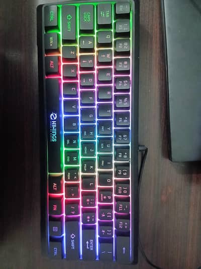hi wings 600 keyboard  lighting , compact size