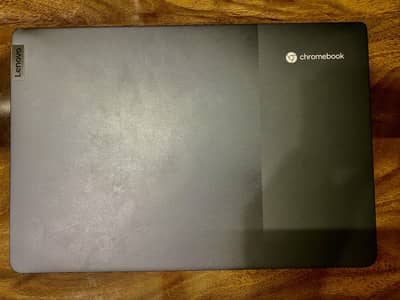 lenovo ideapad 5 chorme 14itl6 type 82m8 /8Gb ram /128Gb SSD