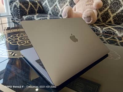 Apple MacBook Pro 2019,13'' TouchBar,Core i7, 1TB SSD, 16GB RAM