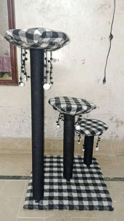 Cat scratching stand