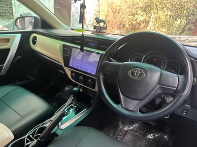 Toyota GLI 19/22 total jeniun automatic super white