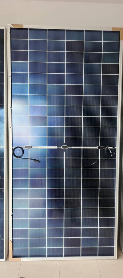 585 watt canadain Solar