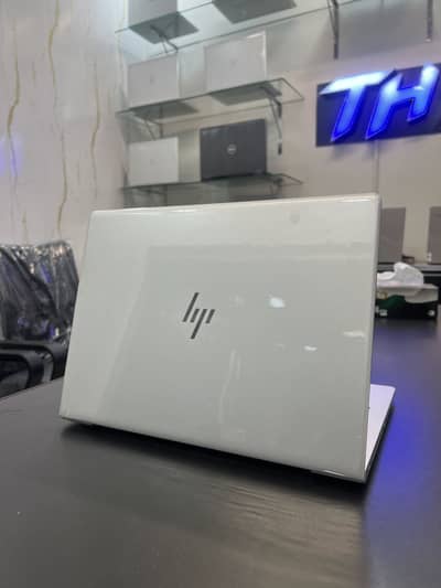 Hp Elitebook 840 G6 i7-8TH GEN