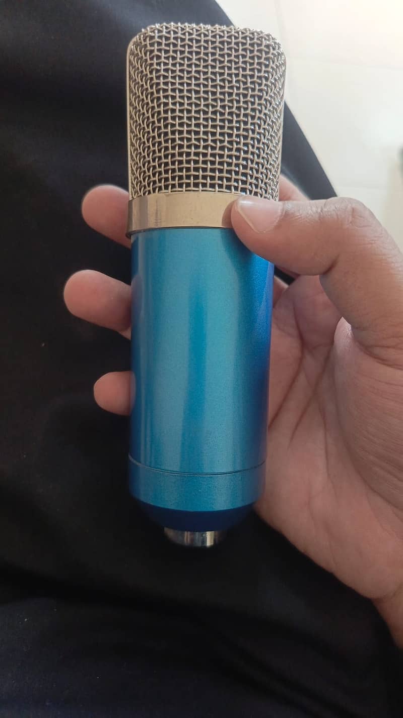 Condenser microphone 0