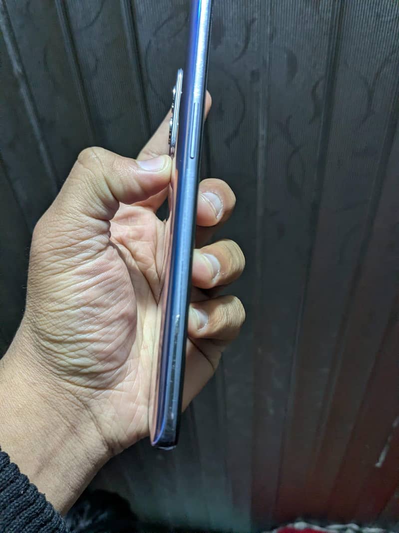 OnePlus 9 5
