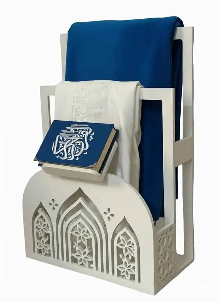 جائے نماز اینڈ قرآن ریک 2