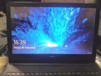 Dell latitude 3558 - core i3 5th Gen - new battery -with bag