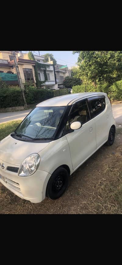 Nissan Moco 2010 Model