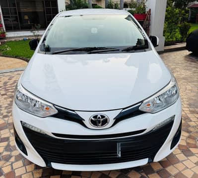 Toyota Yaris 1.3 ativ