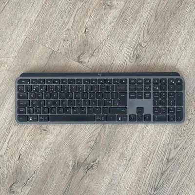 Logitech MX Keys Wireless Keyboard - Multi-Device -Excellent Condition