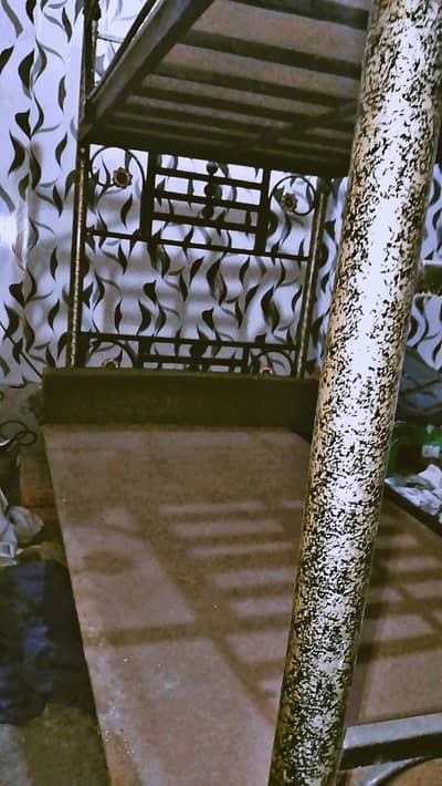 single bed double story