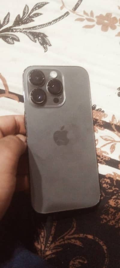 10/8 good condition 128gb iPhone 14pro non pta