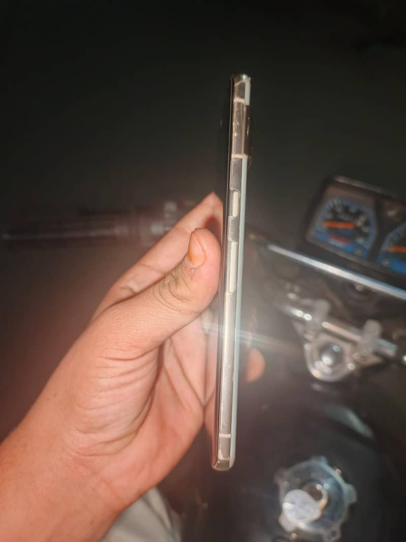 Google pixel 7 pro 2