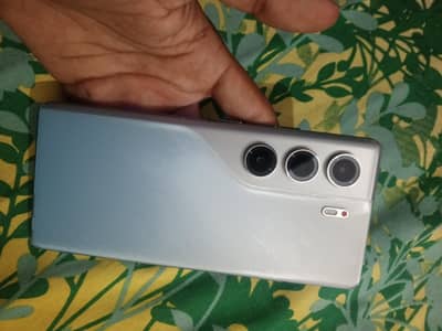 tecno camon 40 pro 8+8 256gb