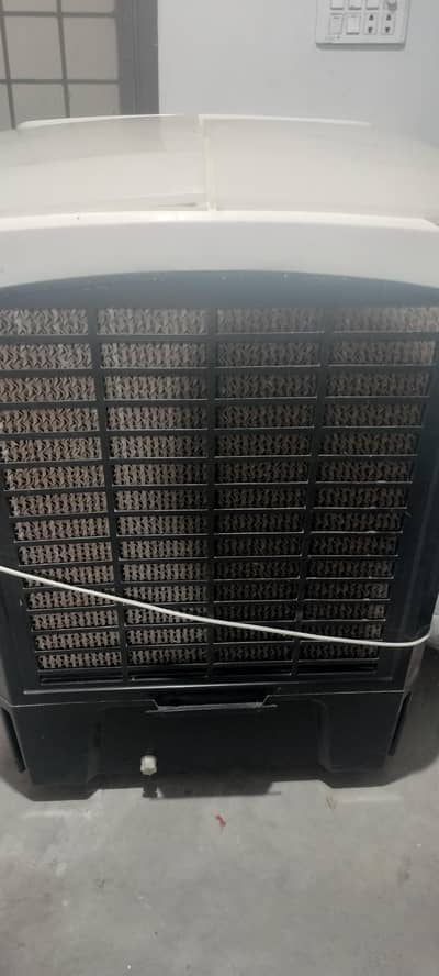 air cooler with bottle