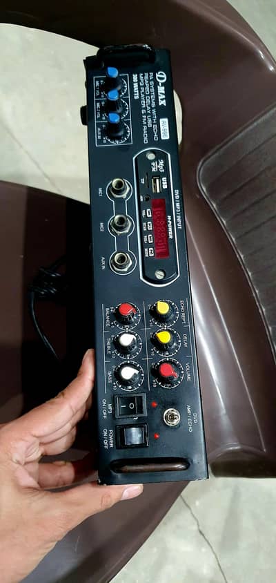 Amplifier Amp Mic +  Bluetooth Mp3