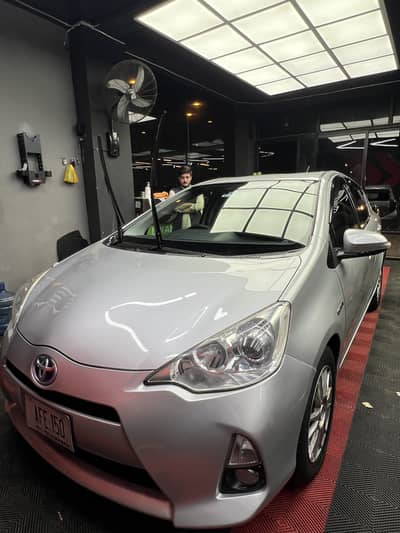 Left fendar and left golai