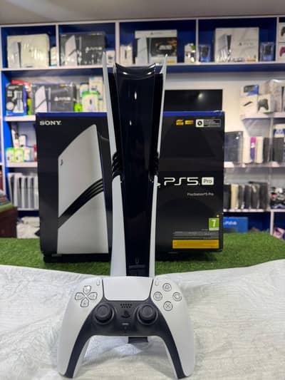 PS5 PRO (2TB) MINT CONDITION