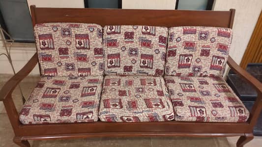Original Diyar Wooden Sofa sets , 5 seater.