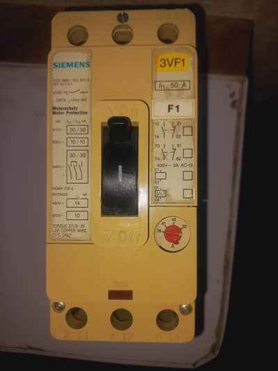 Siemens 3VF1 Molded Case Circuit Breaker (MCCB) - 50A Motor Protection