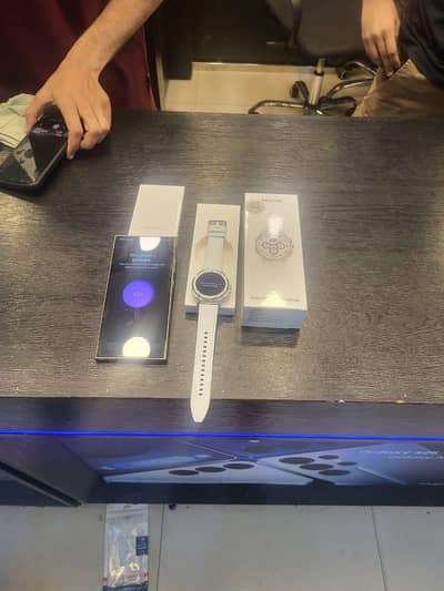 glaxy watch 8 classic white