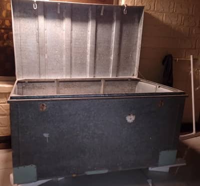 Steel Trunks | Used Peti Trunk