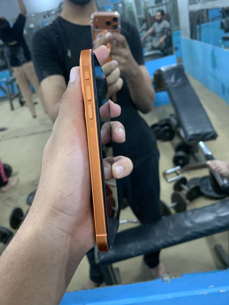 IPHONE 17 PRO CONVERTED 1