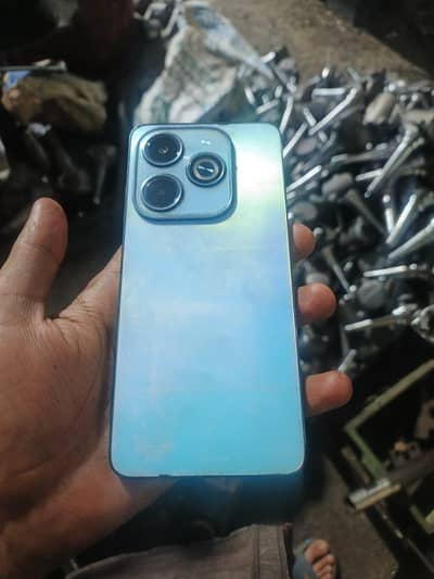 Infinix hot 40i