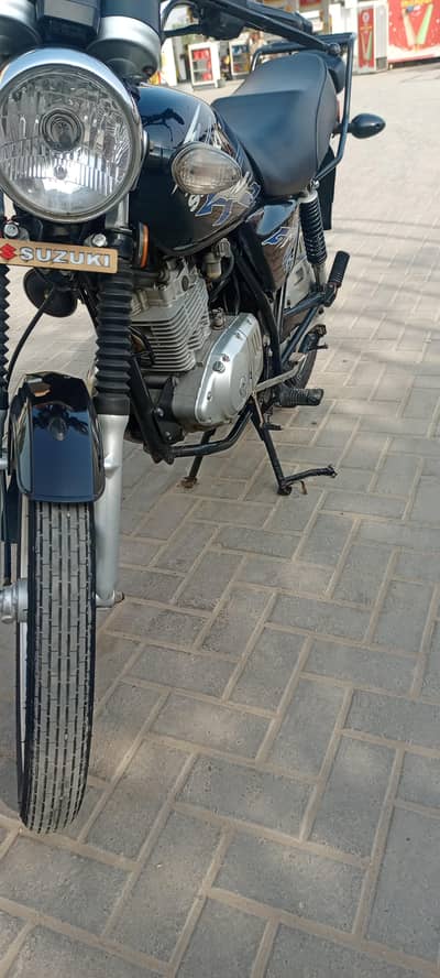 Good condition gs se 150cc